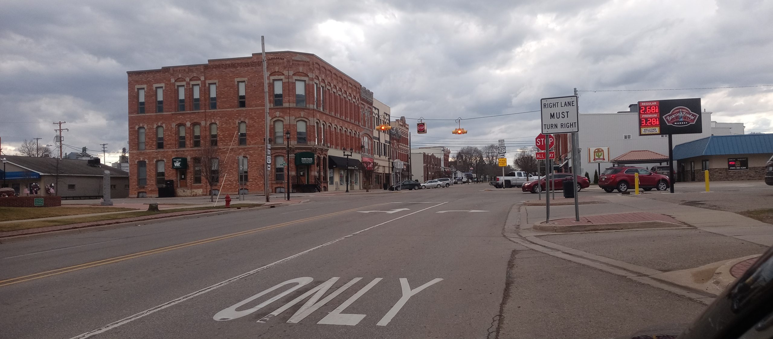 Downtown Ithaca Michigan